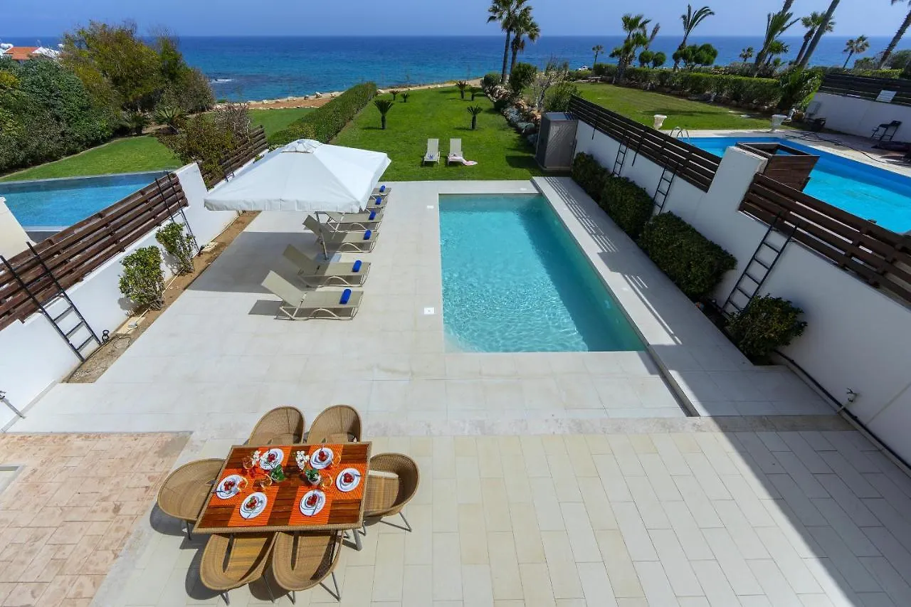 Protaras Beachfront Villa Pietra