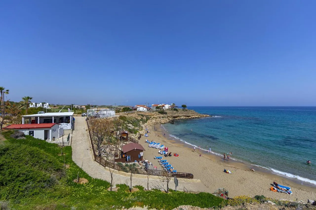 Protaras Beachfront Villa Pietra