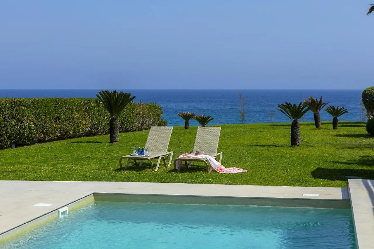 Protaras Beachfront Villa Pietra 0*,