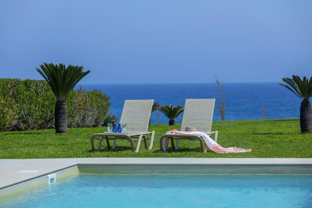 Protaras Beachfront Villa Pietra